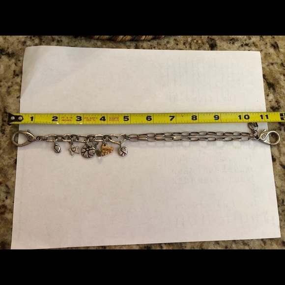 Chico’s wrap clasp bracelet. Silver Good condition - Picture 2 of 5